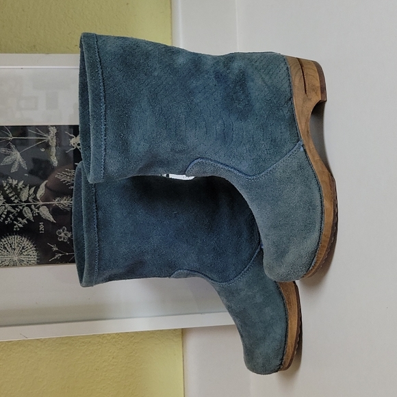 Duckfeet Shoes Duckfeet Suede Boots Poshmark